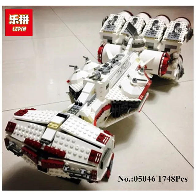 Lepin 05046 1748Pcs New Star War Series The Tantive IV Rebel Blockade Runner Set Educational Building Blcoks Bricks Toys 10019 lepin 05046 1748pcs star war series the tantive iv rebel blockade runner set building blcoks bricks toys for children gift 10019