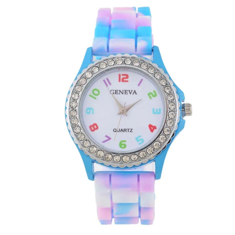 

MJARTORIA Camouflage Silicone Sport Watch Women Running Wrist Watch women Diamond Bracelet Watch Female Ladies Clock Quart-watch