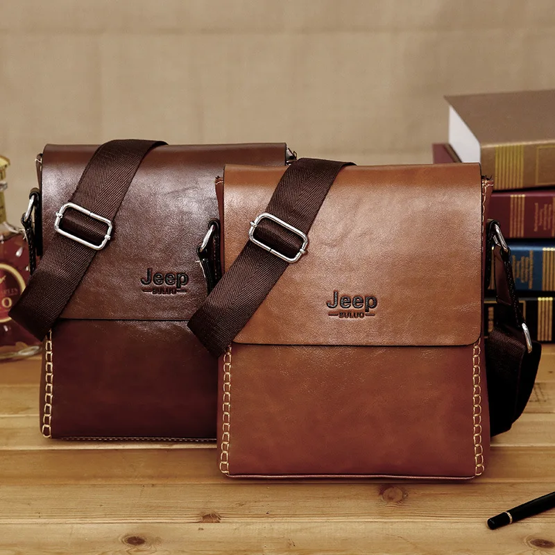 

2019 New Designer JEEP Men shoulder bags Casual messenger bags men Best Leather men's Crossbody Bags business Travel bags Tote