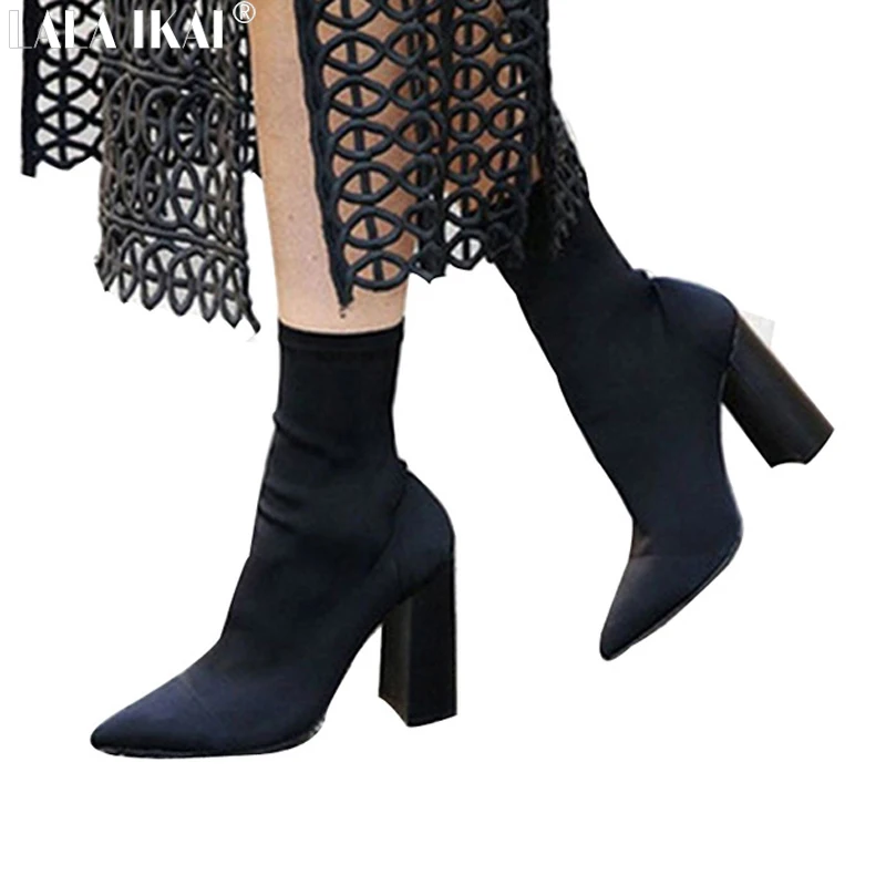 

LALA IKAI Mid-Calf Women Boots Pointed Toe Square Heel Shoes Woman 2018 Fashion Bota Feminina XWN1390-5