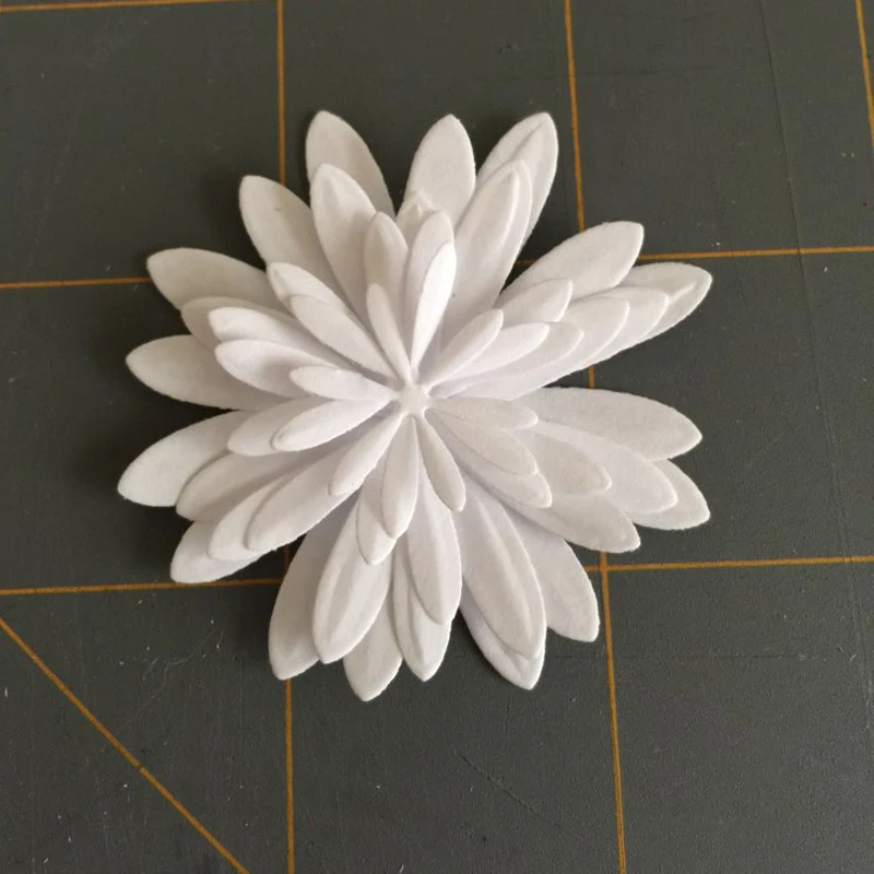 

Ufurty Flower stackables knife mold Scrapbooking Steel Metal Cutting Dies Scrapbooking Embossing Cut Die Stencils DIY Card Decor