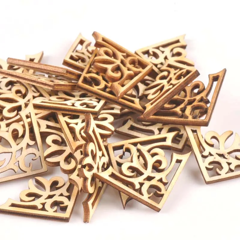 

25pcs Wooden Ornament Book Corner Protector DIY Crafts Home Decoration Box Book Scrapbook Album Corner Wood Slices 27x27mm M1798