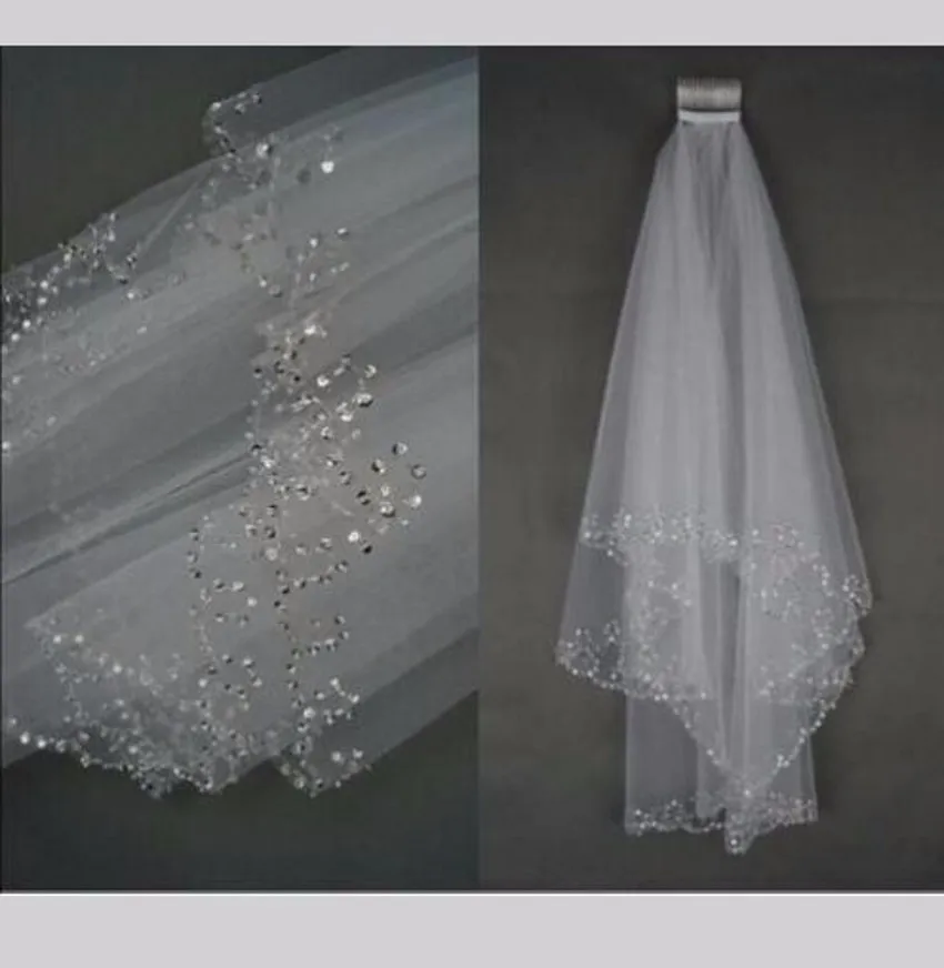 Сверкающая двухслойная короткая свадебная вуаль белого цвета с бисером по краям, длина до локтя, мягкий тюль, аксессуары для свадьбы, фата невесты с гребнем