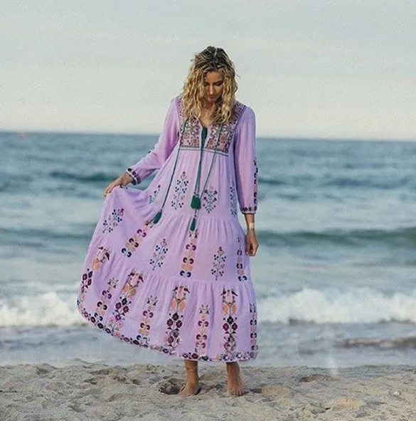

Bohemian Floral Embroidered Maxi Dress Tassel V-Neck Long Sleeve Autumn Dress Vintage Boho Chic Beach Style Dresses Vestidos