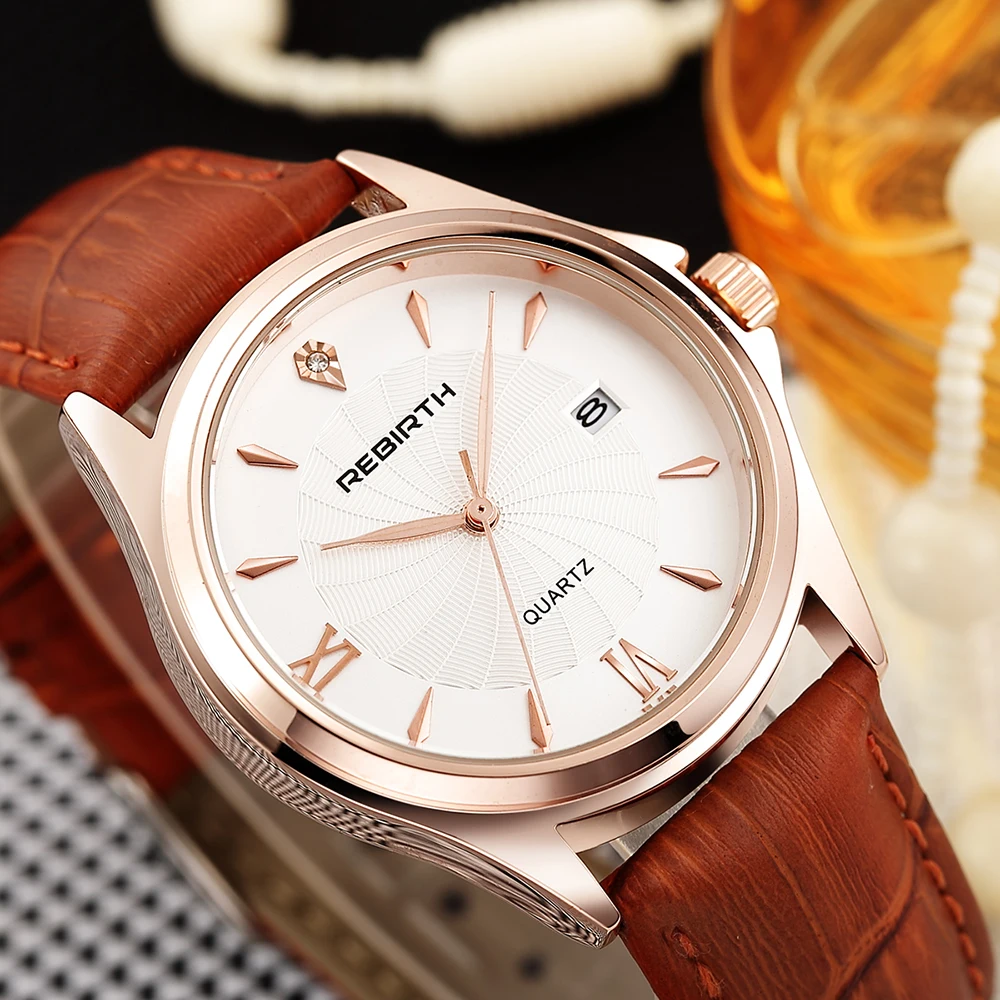 

2018 Women Fashion Casual Leather Strap Watch Simple Style small Luxury Elegant Analog Quartz Business Wristwatch