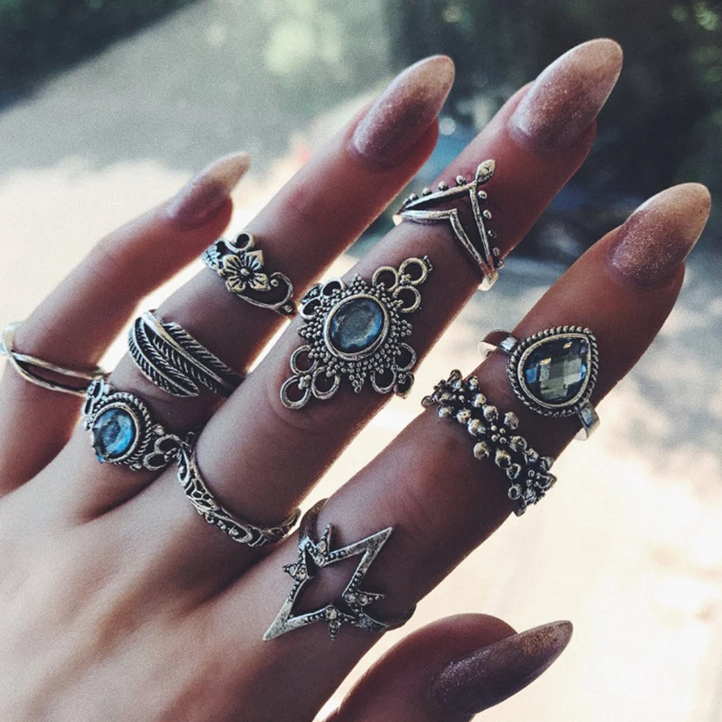 

11 Pcs/Set Boho Carving Flowers Leaves Water Drop Stars Crystals Gem Joint Ring Fashion Lady Party Silver Ring Set Combinations