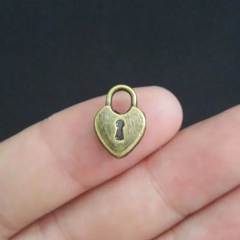40Pcs Antique Bronze Heart Lock Charm DIY Jewelry Making
