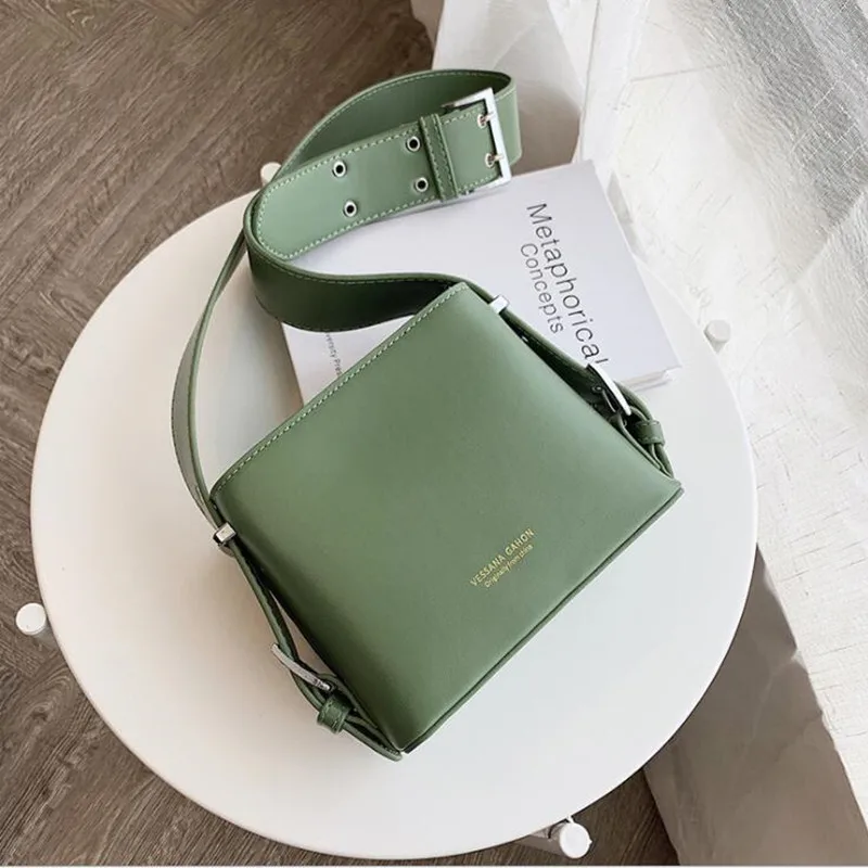 

Korean Vintage Breif Broadband Chains Bucket Bag Tote Handbag Women Crossbody Bag Female Shoulderbag Bolsa Feminina Sac #1429