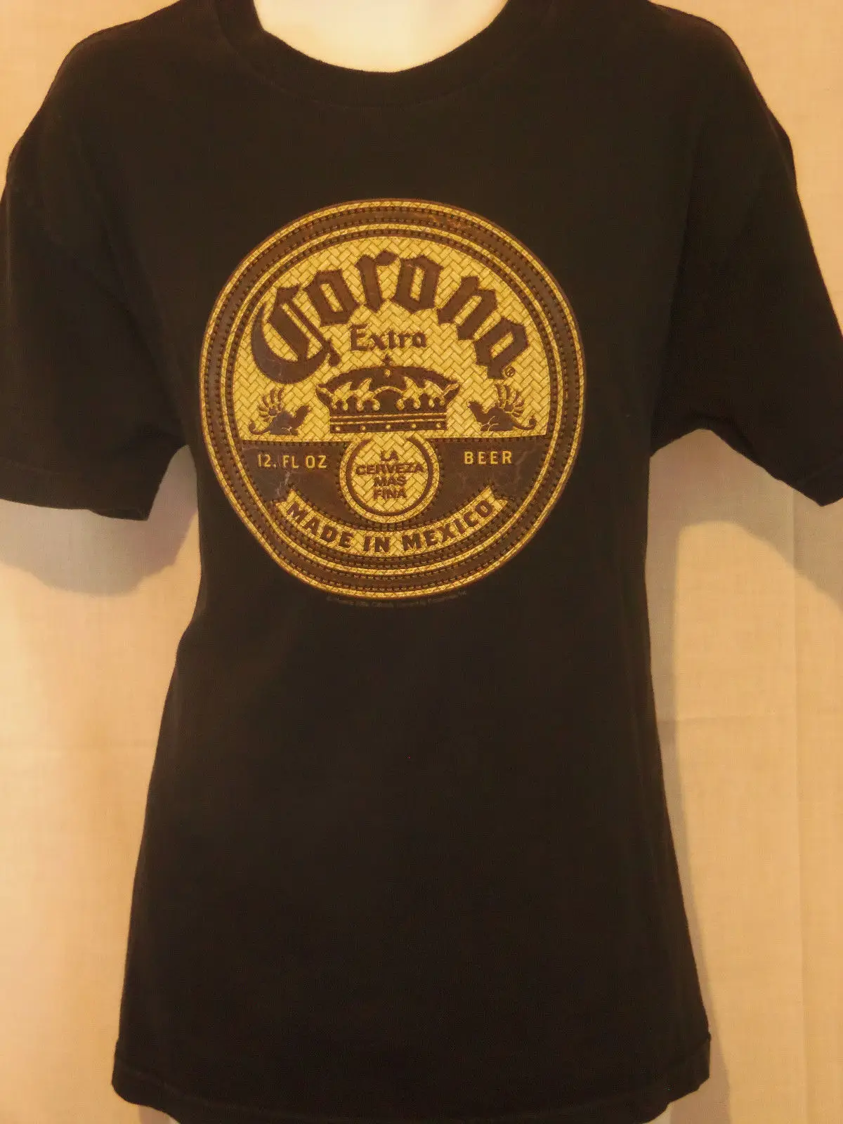 

corona beer art black size sz L large T shirt
