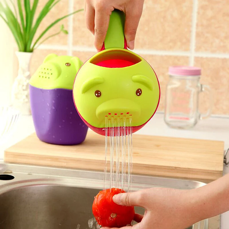 New Suit Bear Shape Baby Bath Cups Baby Shampoo Cup Children Bathe