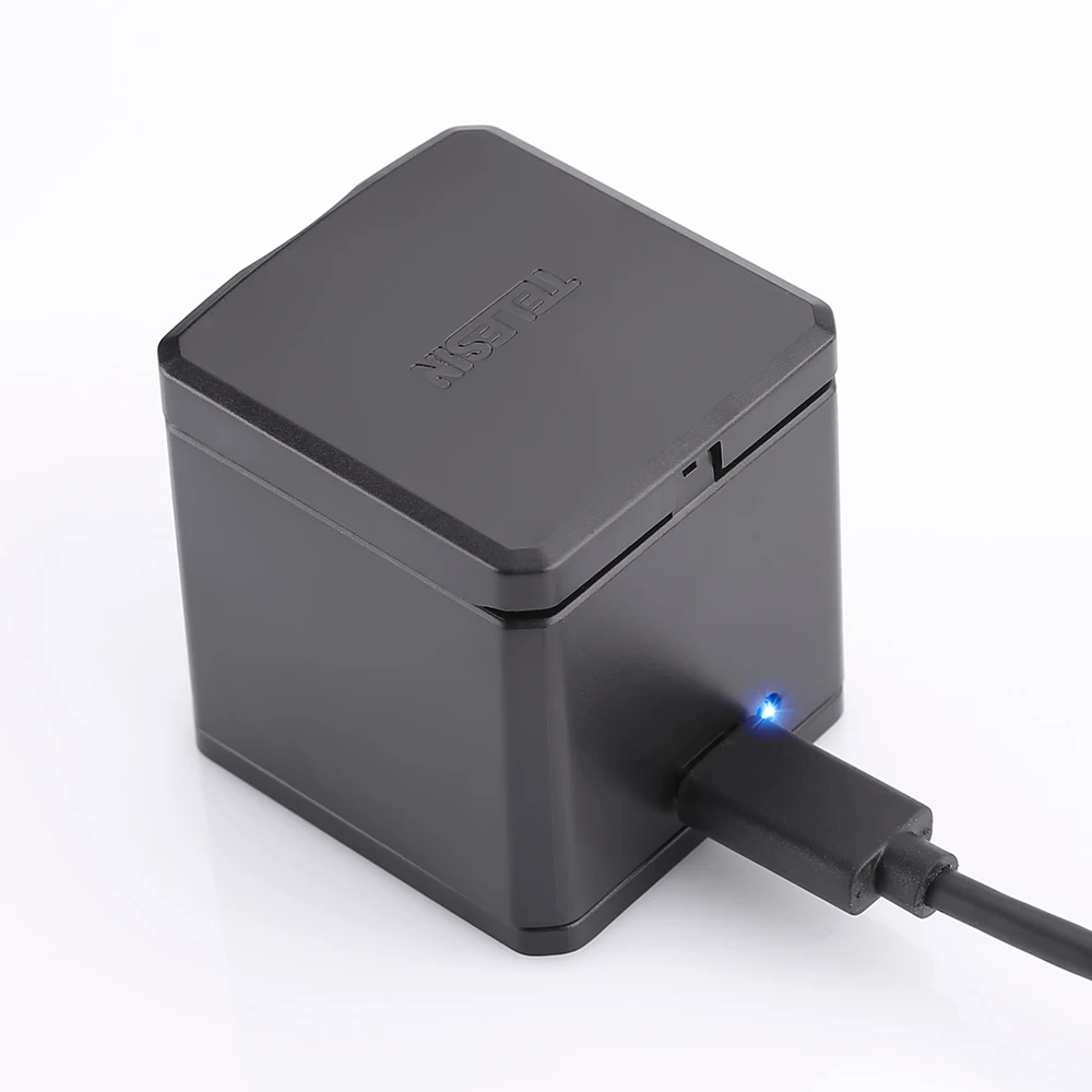 Tanie TELESIN 3 sloty LED ładowarka do akumulatorów + 3 akumulatory + kabel typu C do GoPro Hero 5 6 7 8 akcesoria do aparatu