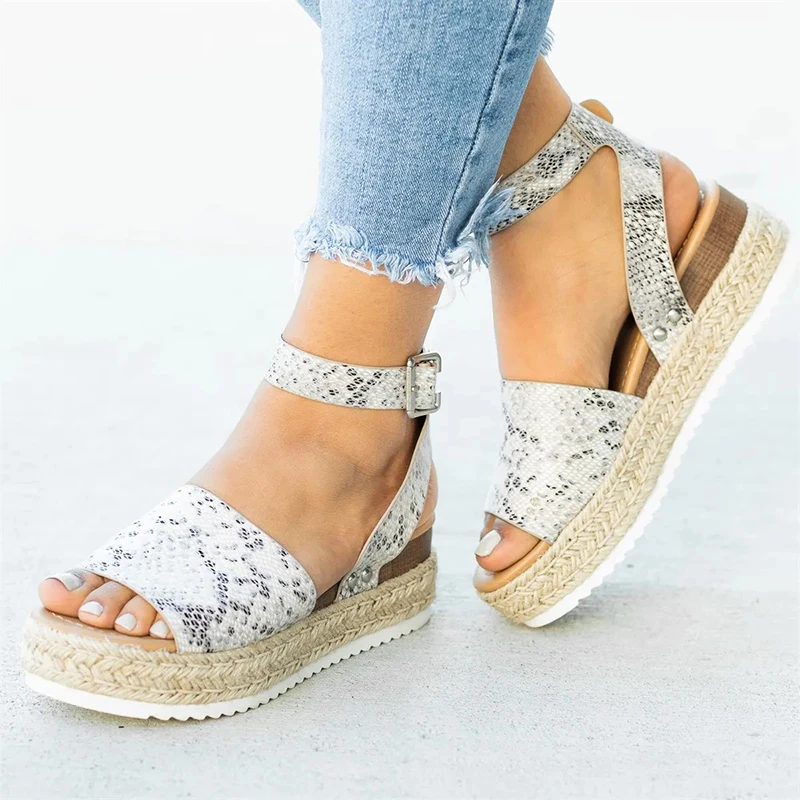 Women Sandals 2019 New Summer Wedge Leather Women Shoes Peep Toe Gladiator Sandals Ladies Casual Shoes Women Platform Sandals