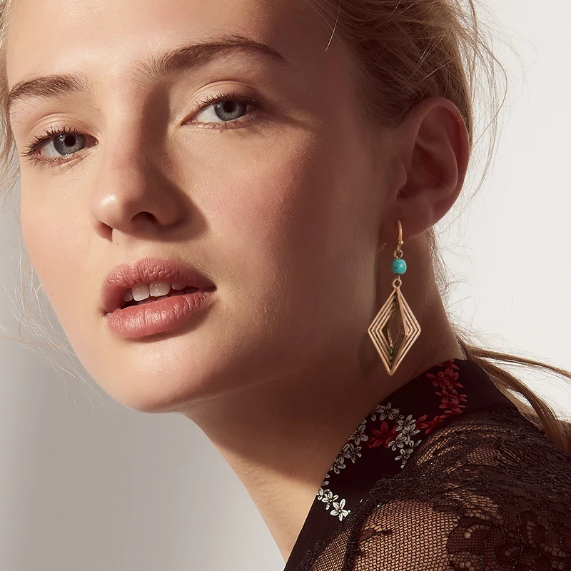 Vintage Antient Three Dimensional Rhombus Drop Earrings For Women Metal