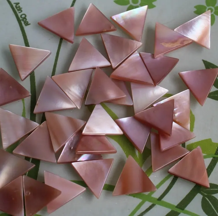 

50pcs/lot 13mm Pink Natural Triangle Cut Mother of Pearl Shell Pink MOP Mother Pearl For Jewelry