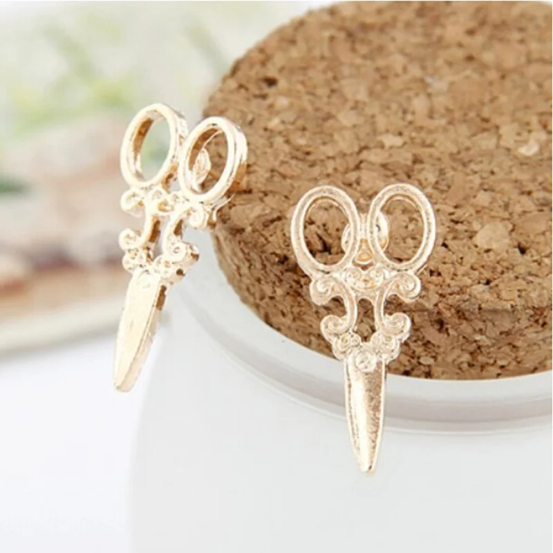 1Pair Unique Scissors Shape Ear Stud Colors Punk Design Women Jewelry Women Girls Fashion Earring Accessories