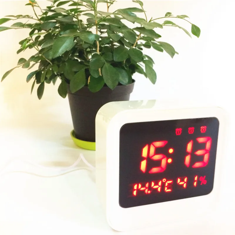 High quality mini cute LED alarm clock humidity temperature bedroom