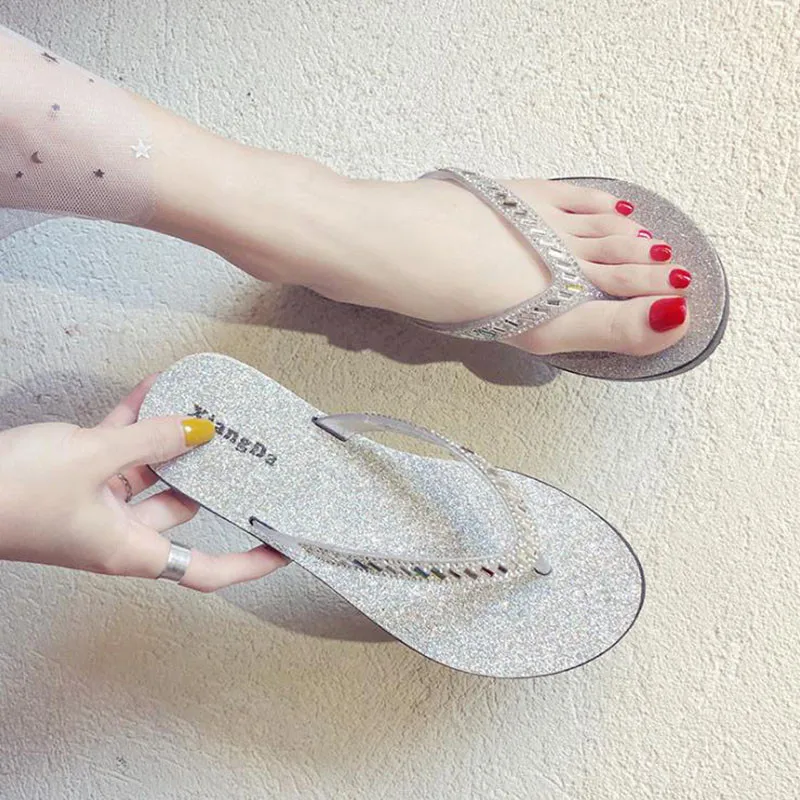 Для женщин шлепанцы сезон лето zapatos mujer 2019 модная обувь для отдыха тапочки с