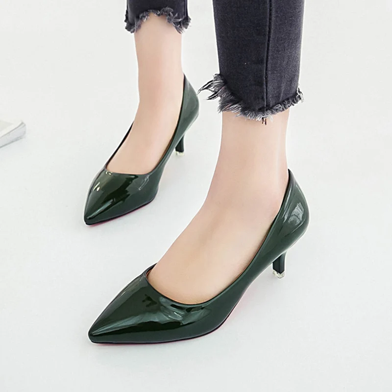 Plus Size 35-42 Ol Office Shoes Low Heels Dress Shoes Woman Patent Leather Pumps Boat Ladies Work zapatos mujer 7516