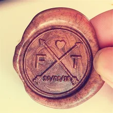 Пользовательские стрелки и инициалы воск печать/сохранить дату монограммный штамп/Пользовательские Свадебные печати/свадебные приглашения печать/Пользовательский логотип