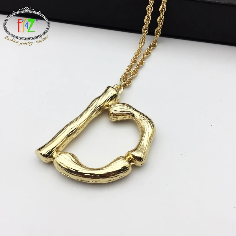 

F.J4Z Hot Fashion Trendy Big Letter Necklaces For Women Golden Alloy Heavy D Pendants mujer collar de cartas colgantes