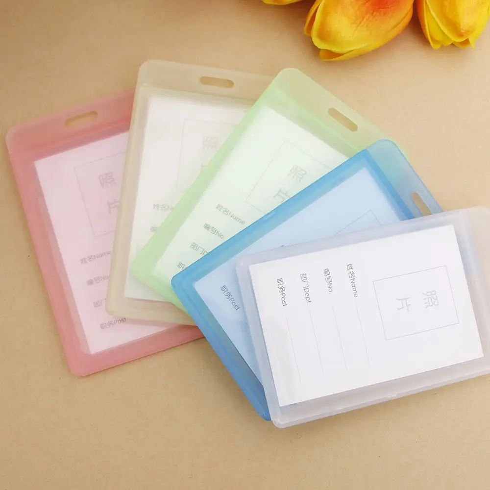 

Acrylic Transparent Bank Credit Card Holders High Quality Badge Holder Crystal Card Bus ID Holders Without Lanyard Durable Goods