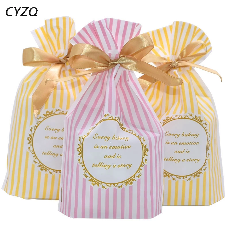 Wedding Favors Cute Bow Tie Stripe Cookie Candy Gift Bags for Candy Biscuits Snack Baking Package Event Party Supplies