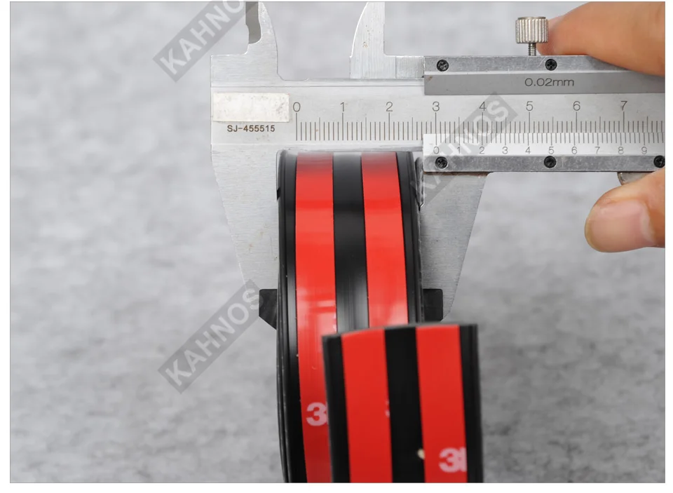 Car-Stickers-5D-Carbon-Fiber-Rubber-Styling-Door-Sill-Protector-Goods-For-KIA_08