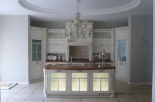 Классические белые кухонные шкафы, стеклянные двери (LH-SW064)