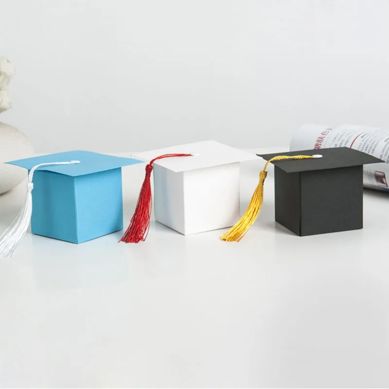 

10Pcs/pack Graduation Party Decoration Candy Boxes Creativity Greeting wedding Bachelor Cap Square Gift Packing Box