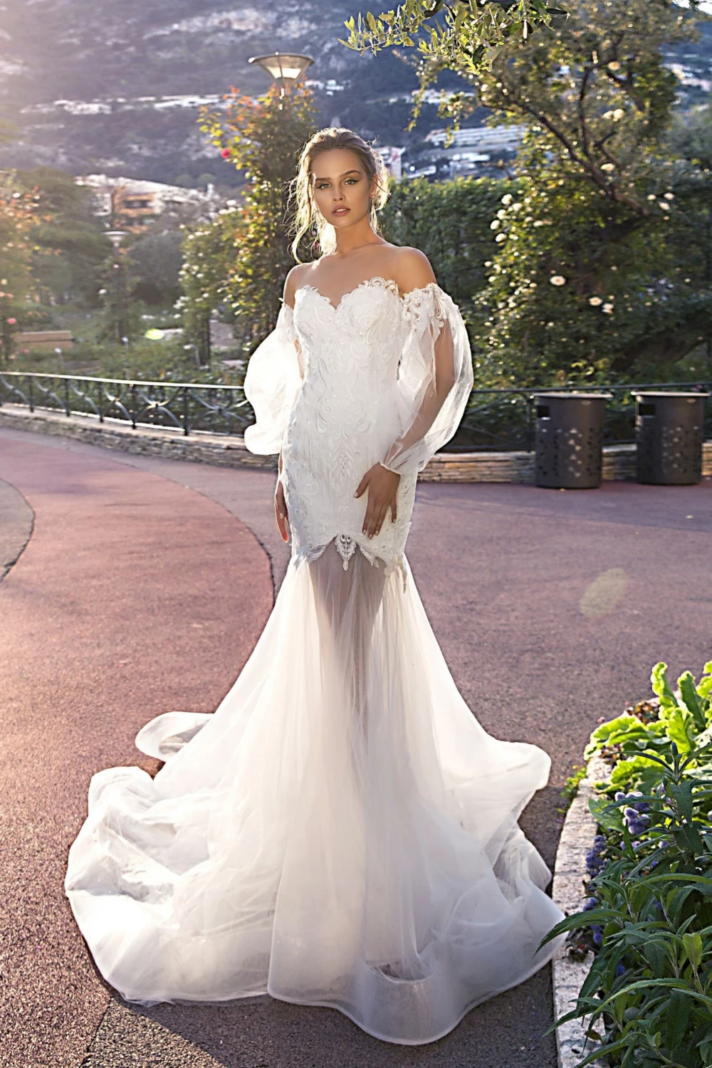 

Vivian's Bridal 2019 Lantern Sleeve Organza Mermaid Wedding Dress Sexy Illusion O-neck Back Button Elegant Lace Bridal Dress