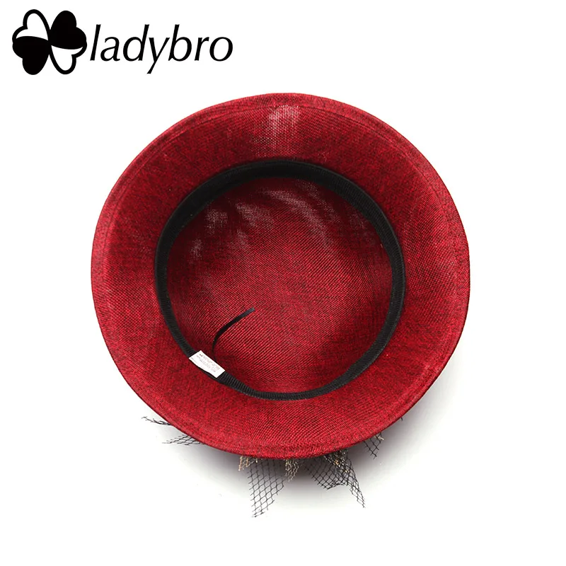 Ladybro جديد الربيع النساء قبعة الشمس ل الإناث القبعة المستديرة سيدة فيدورا قبعة الصيف خمر دلو الشاطئ كاب الأزياء زهرة الكتان كاب