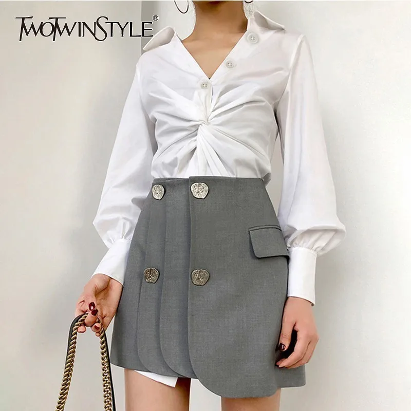 Женская блузка с длинными рукавами TWOTWINSTYLE белая рисунком Креста большие размеры