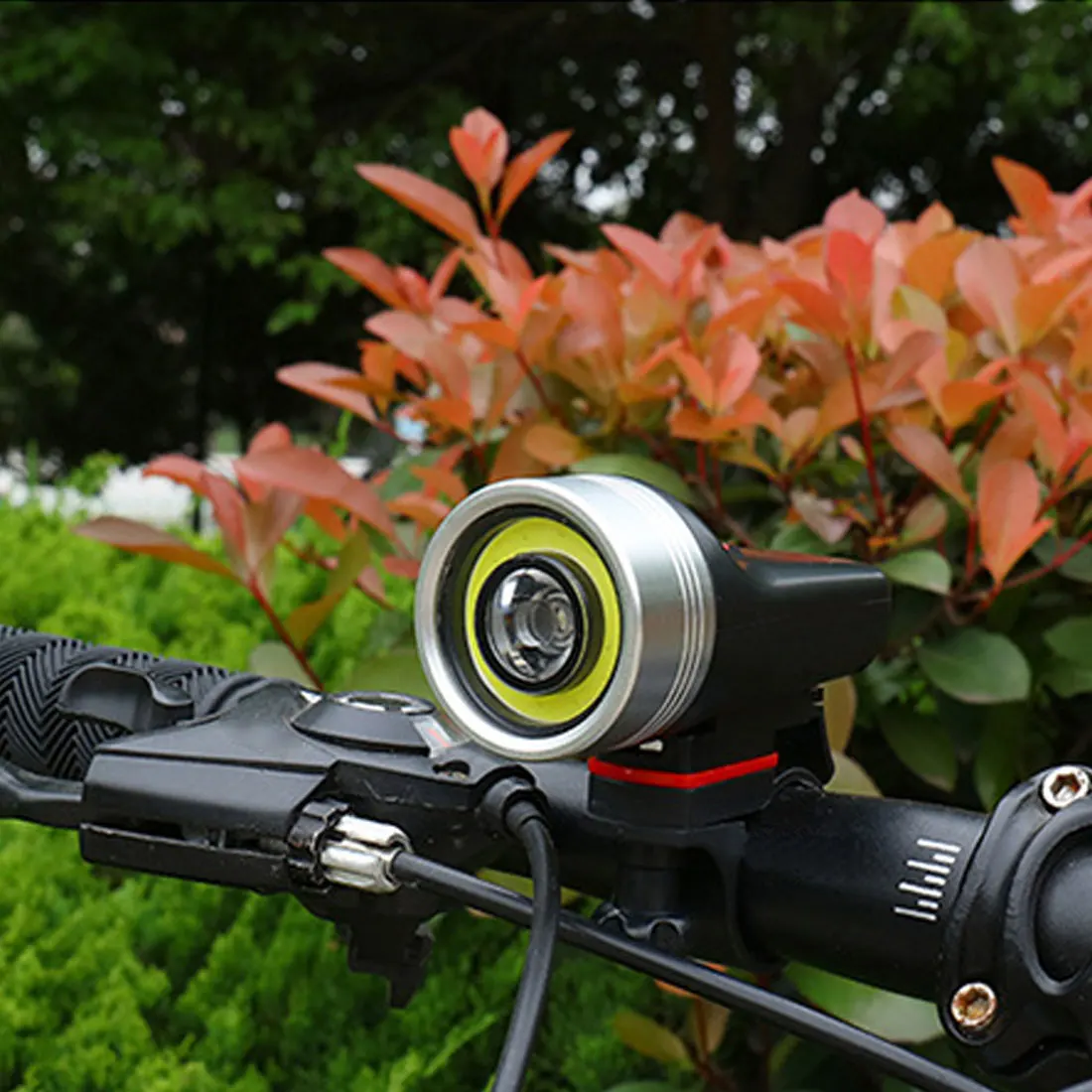 500 Lumen Ultra Bright Bike Light COB+XPE Adjustable 4 Modes Bicycle