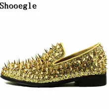 SHOOEGLE New Factory Customized Men Luxury Shinny Glitter Gold and Silver Spikes Shoes Slip On Loafers Rivets Men Party Shoes