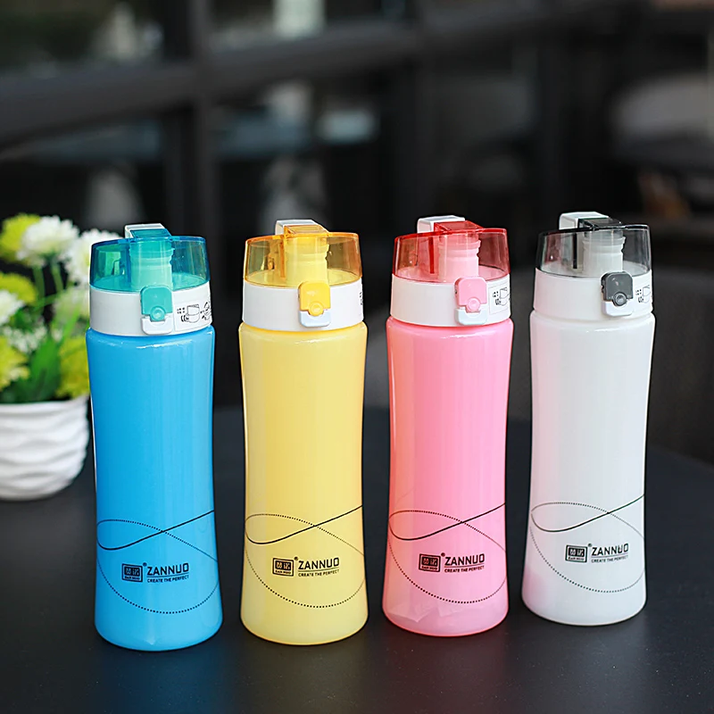 

Candy Color Colorful Plastic Bottle Eco Friendly with Tea Infuser Shaker My Bottles Lemon Juice Sport Yoga Vessel