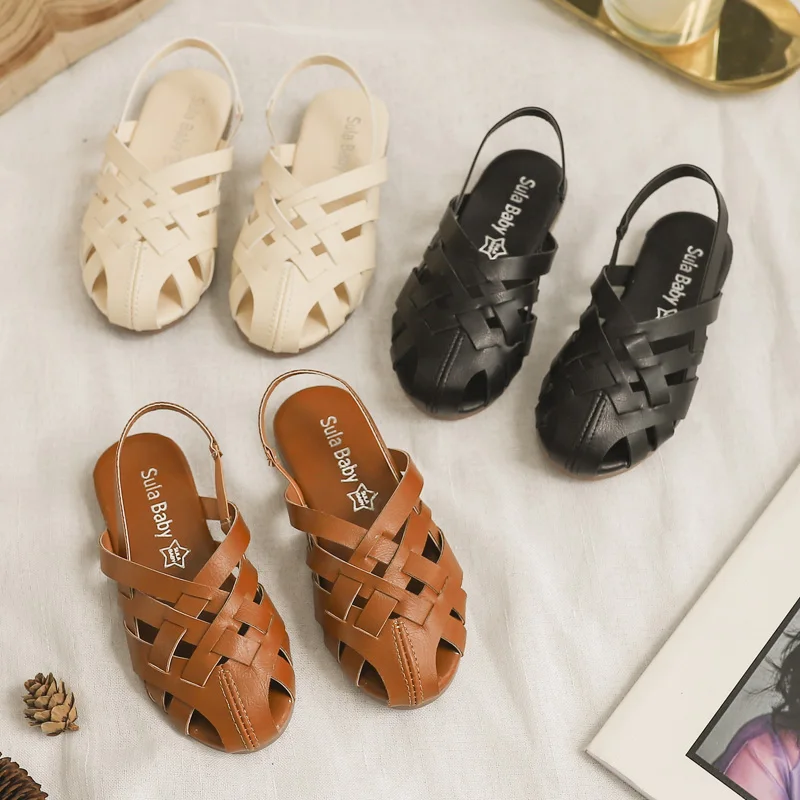 

2019 Spring Summer New Children's Woven Hollow Sandals Girls Soft Bottom Fashion Roman Retro Sandals Toddler Kids Beach Shoes