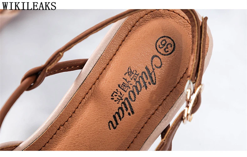 8798716907_251794085