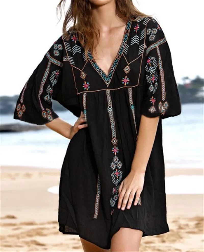 

Embroidery Cotton Beach Tunic 2019 Beach Cover up Saida de Praia Swimsuit Women Bikini cover up Pareo Sarong Beachwear