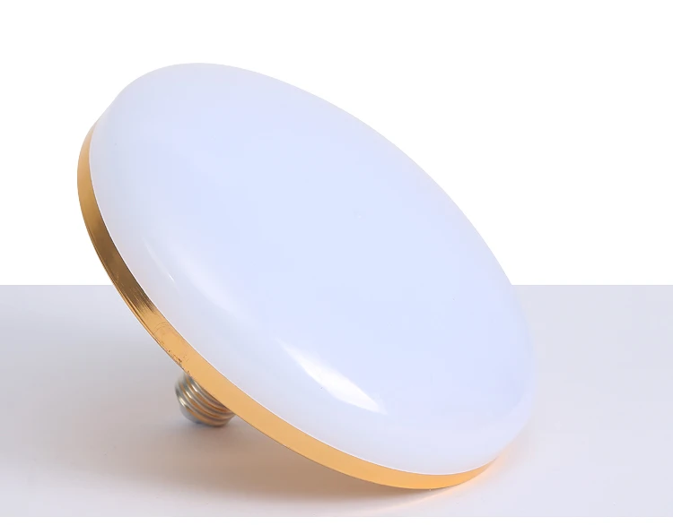 Lampada Industriale UFO LED High Bay SUNYDEAL, 300W/500W, Luce Fredda 6500K, IP54/IP66, Per Capannoni E Officine.
