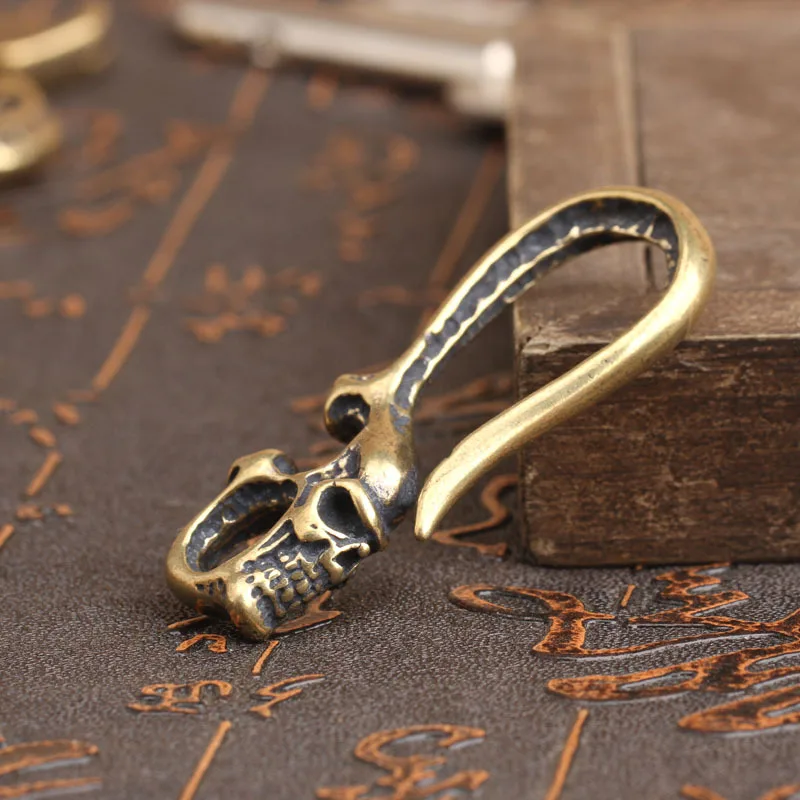 Brass Skull Retro Keychain Open Mouth Handmade EDC Key Ring Creative Accessories 