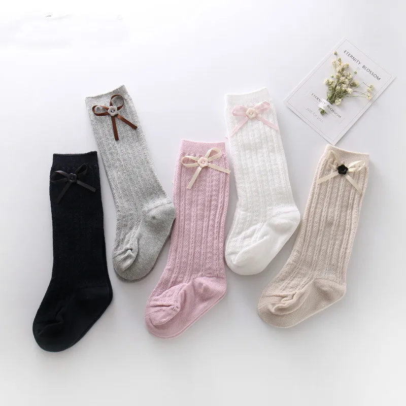 2017 New Fashion Baby Girl's Cotton Button Bowknot Stripes Tights Children Korean Tube Stockings Girl Long Socks Knee Sock Kids08