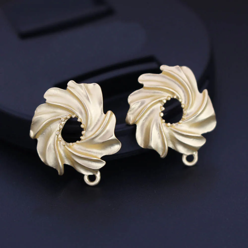 

Earrings Post Connectors Linker Ethnic Style Matte Metal Gold Silver color Accessories DIY Wedding Pearl Earring Making 5 Colors