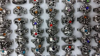 

wholesale fashion vintage alloy skull ring with color box mix design mix size 200pcs by dhl free shipping