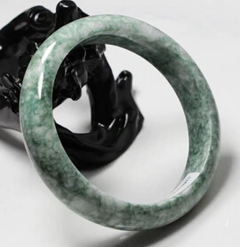 

13338 Grade "A" Natural Green Jadeite Jade Gems Bangle Bracelet