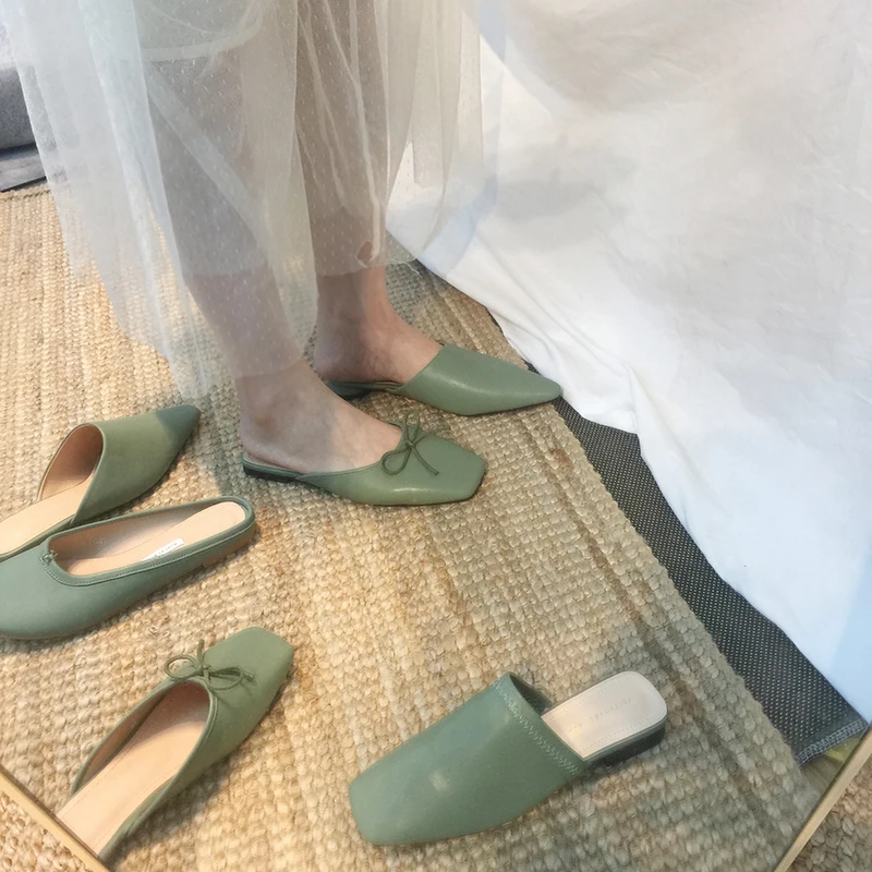 6-style/летние сандалии с закрытым носком; женские зеленые мягкие кожаные шлепанцы без задника; Женские однотонные шлепанцы с бантиком; пляжные шлепанцы