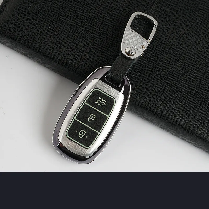 Aluminum-alloy-Luminous-Car-Key-Cover-For-Hyundai-KONA-KAUAI-2018-2019-Keys-Protection-Case-Chain (3)