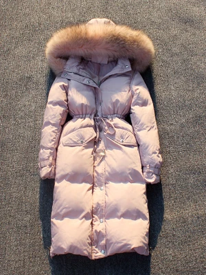 Зимнее модное женское пальто на утином пуху, длинные дизайнерские куртки выше колена с воротником из меха енота, розовый, синий, черный, серый, xxl 2xl - Цвет: pink pink fur