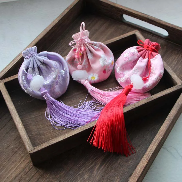 

B746 Chinoiserie sachet perfume satchel Handmade cloth art DIY Kits Material package sewing Small purse Non finished products