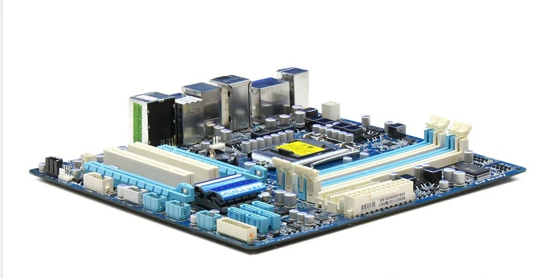 Gigabyte ga h55m ud2h. Gigabyte h55m-ud2h. ga-h55m-ud2h. intel h55 chipset.