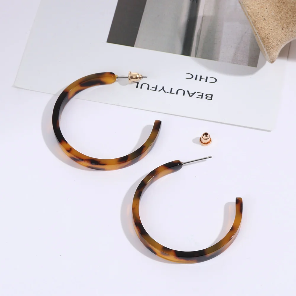

Fashion 1 Pair Tortoise Shell Round Circle Earrings C-shaped Earrings Hoop Earrings for Women Elegant Jewelry Femme brincos
